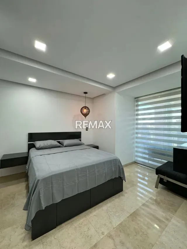 Alquiler de Apartamento en Resd. Alameda Suites El Parral Valencia Planta 100% y Pozo - 8