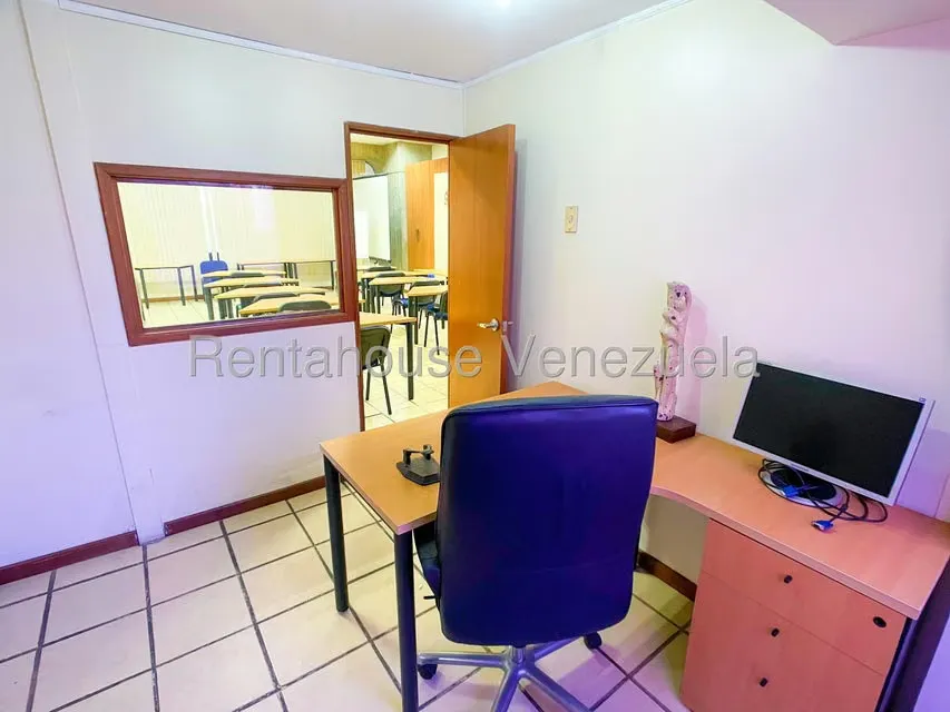 Oficina en Alquiler en El Rosal, Distrito Metropolitano - 20