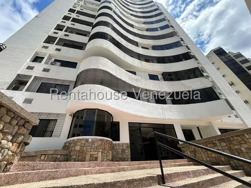 Apartamento (1 Nivel) en Venta en Los Mangos, Carabobo - 2