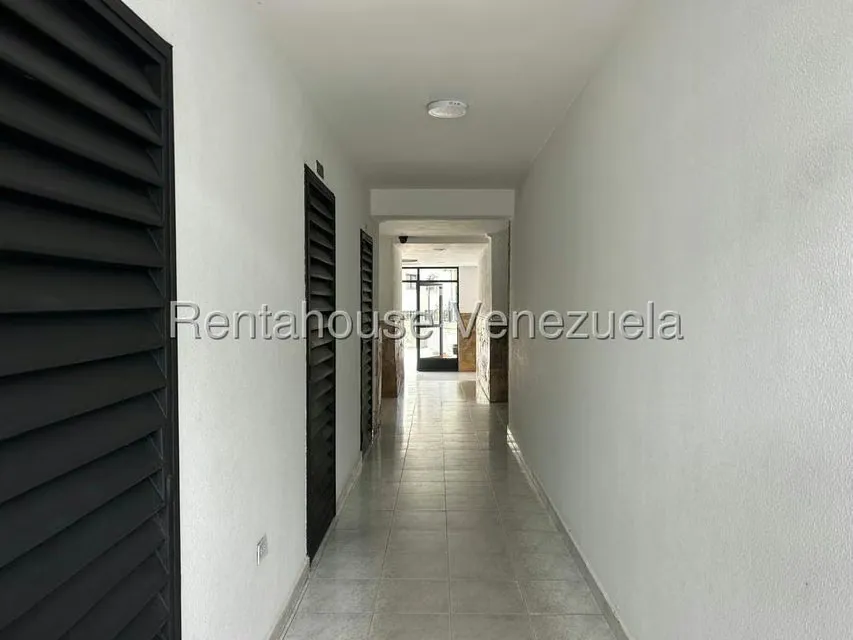 Apartamento (1 Nivel) en Venta en Los Mangos, Carabobo - 27