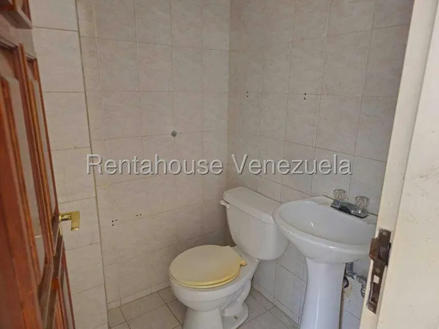 Local Comercial en Alquiler en El Paraiso, Distrito Metropolitano - 14
