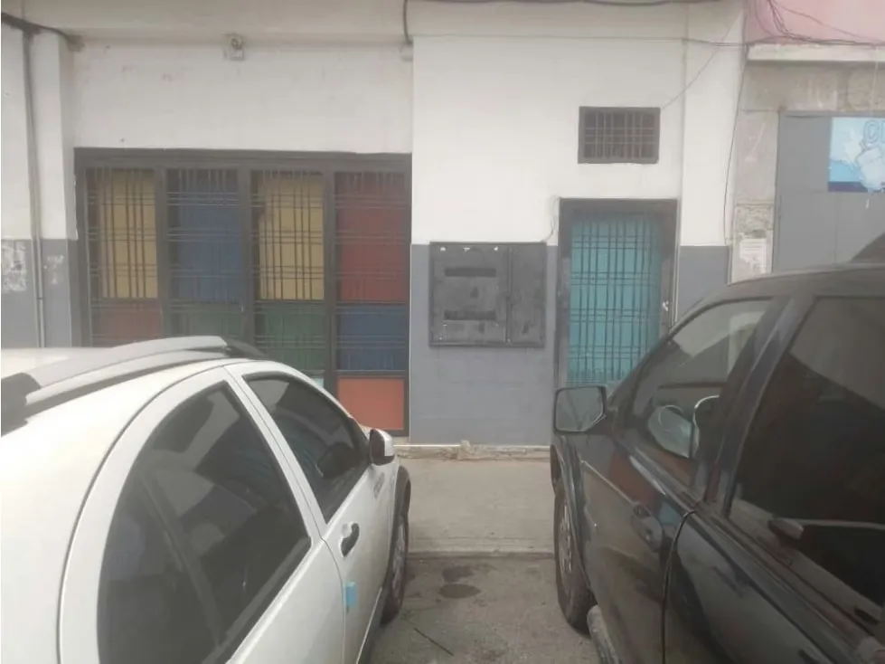 Edificio en venta 216m², Miraflores - 6