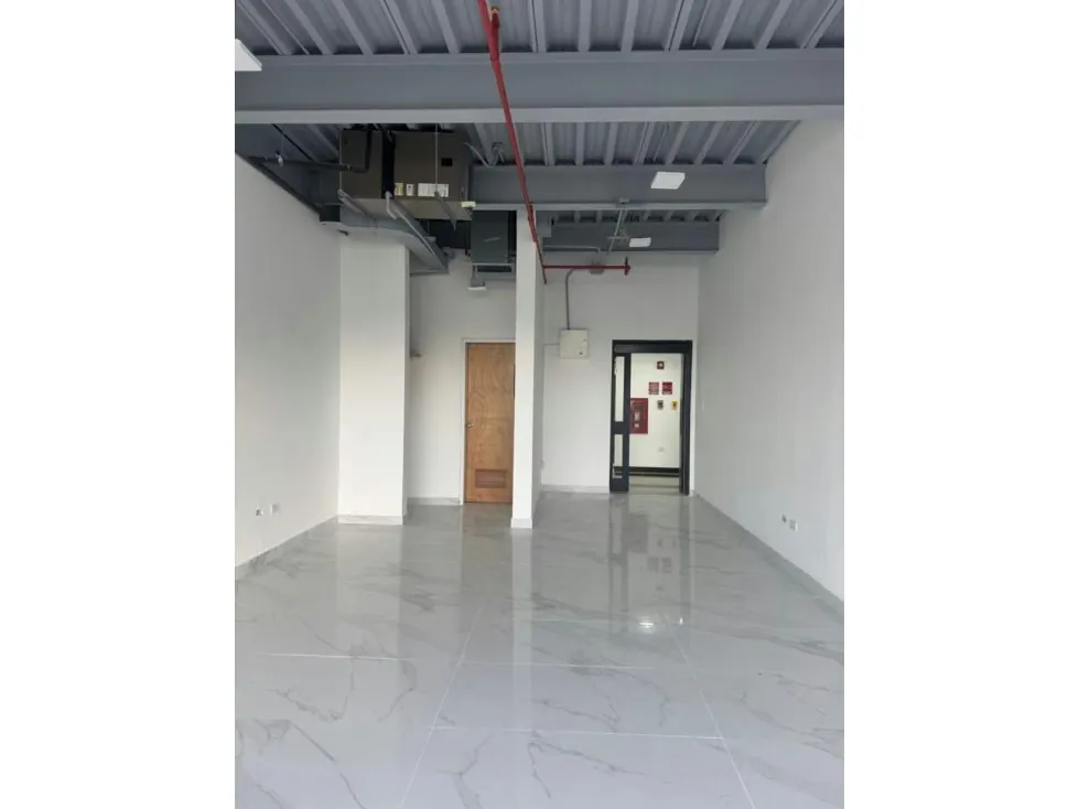 ALQUILER DE OFICINA EN EL CENTRO COMERCIAL PASEO EL HATILLO - 2