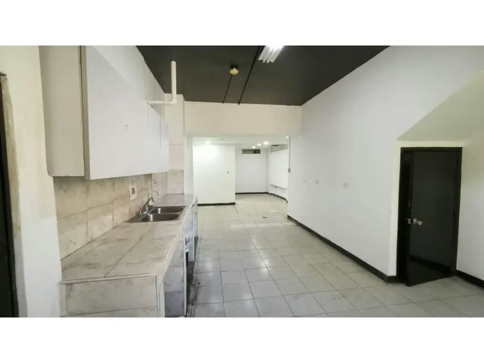Alquilo local comercial 742m2 Chacaito 9990 - 17