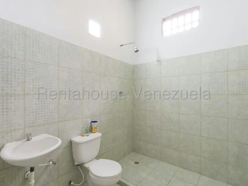 Local Comercial en Venta en Centro, Lara - 15