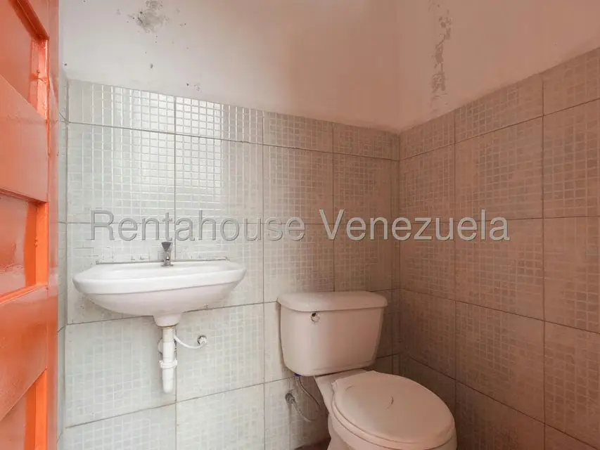 Local Comercial en Venta en Centro, Lara - 18