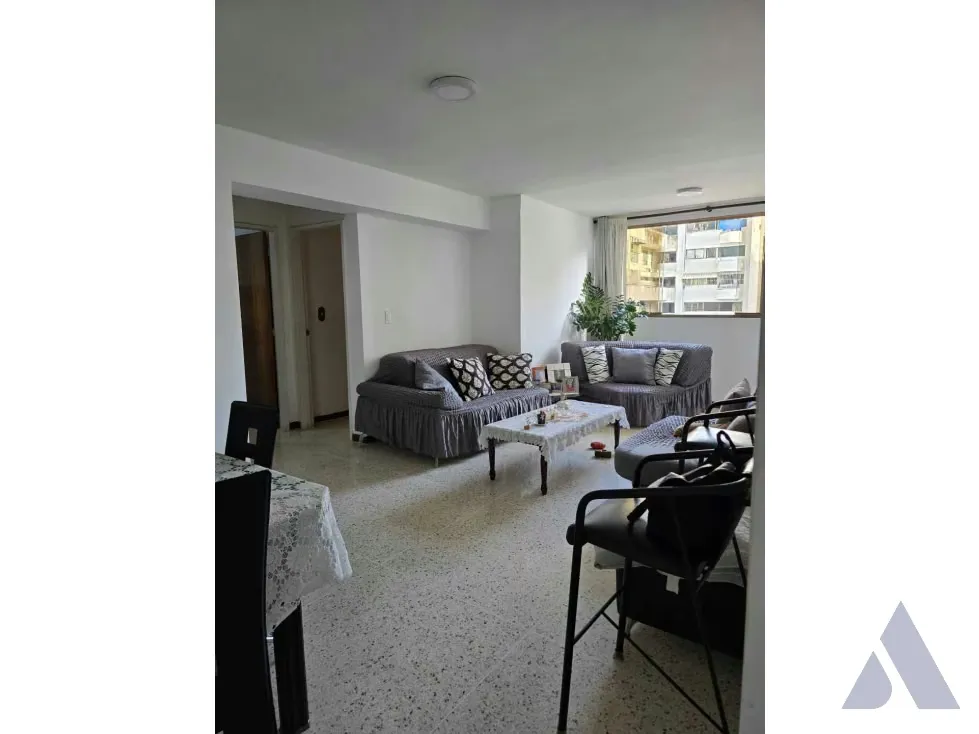 En venta apartamento 98m2 Chacao 2746