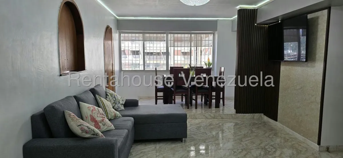 Apartamento (1 Nivel) en Venta en Los Cortijos de Lourdes, Distrito Metropolitano - 14