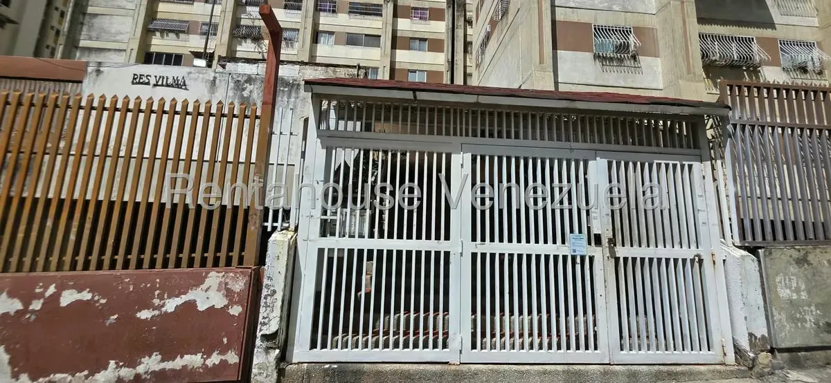 Apartamento (1 Nivel) en Venta en Los Cortijos de Lourdes, Distrito Metropolitano - 3
