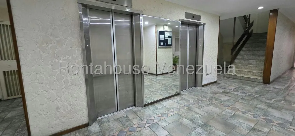 Apartamento (1 Nivel) en Venta en Los Cortijos de Lourdes, Distrito Metropolitano - 38