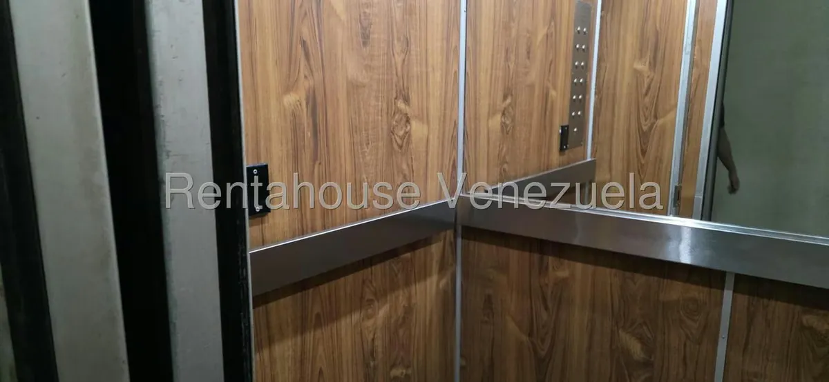 Apartamento (1 Nivel) en Venta en Los Cortijos de Lourdes, Distrito Metropolitano - 53