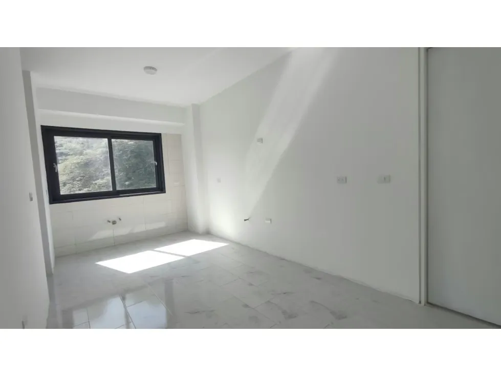 Se venden Aptos 168m² 2h+s/2b+s/2p Macaracuay - 7