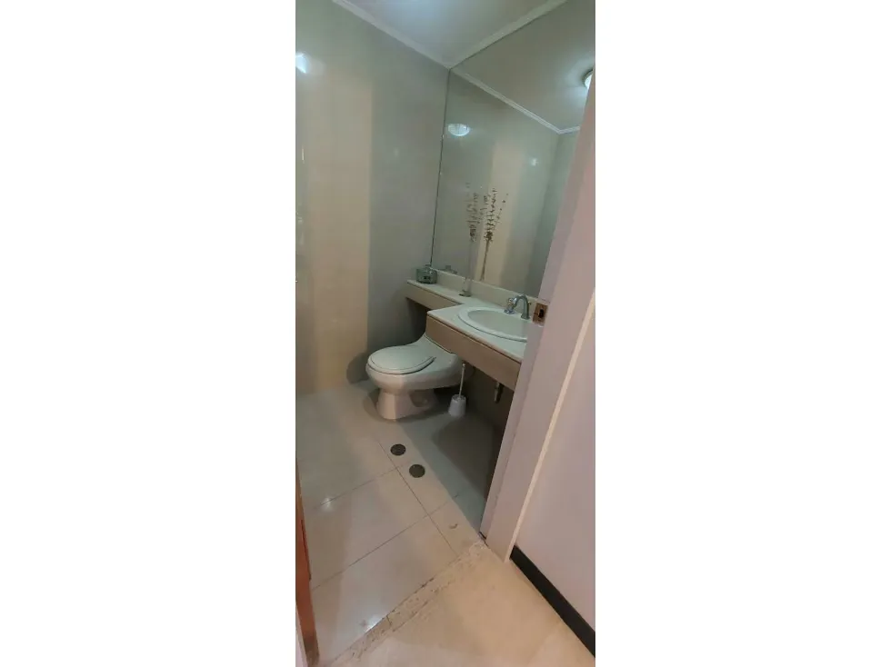 Alquilo apartamento 94m2 Los Chorros 5886 - 7