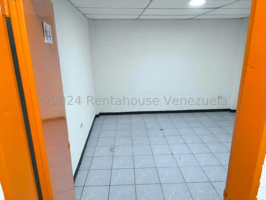 Oficina en Alquiler en Parroquia La Candelaria, Distrito Metropolitano - 8