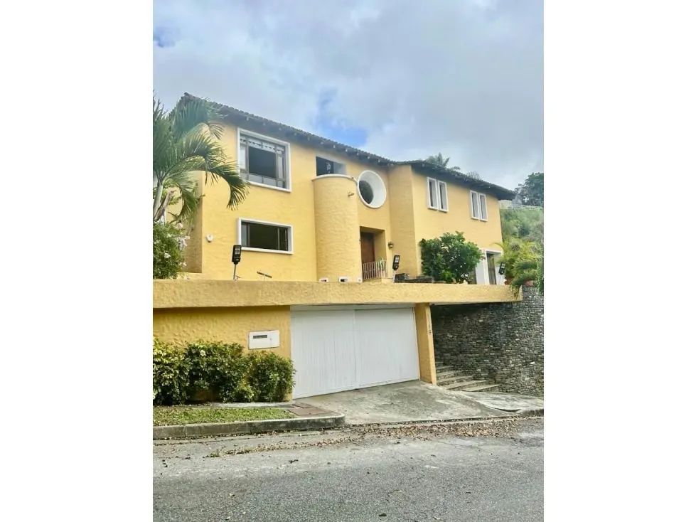Se vende casa 480m2 4h+s/7b/4p Oripoto