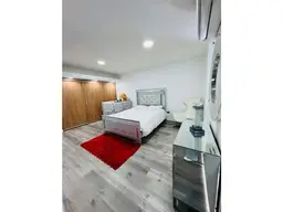 View 10