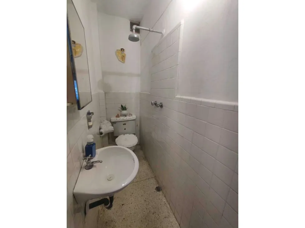 Se vende casa en calle cerrada 320m2 El Marqués 1089 - 6