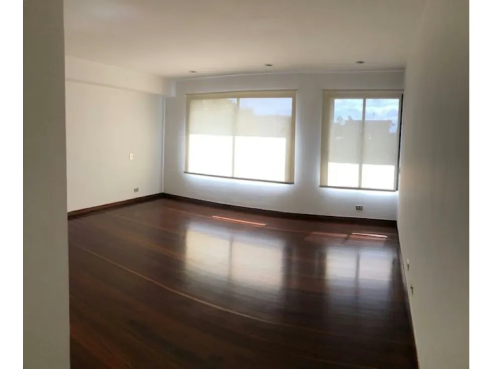 Se VND/ALQ Apto.-275m²-4H+4B-4P+1M+Vig.-Pozo-Seg.-Country Club - 26