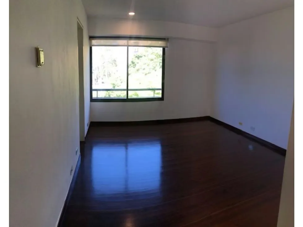Se VND/ALQ Apto.-275m²-4H+4B-4P+1M+Vig.-Pozo-Seg.-Country Club - 28