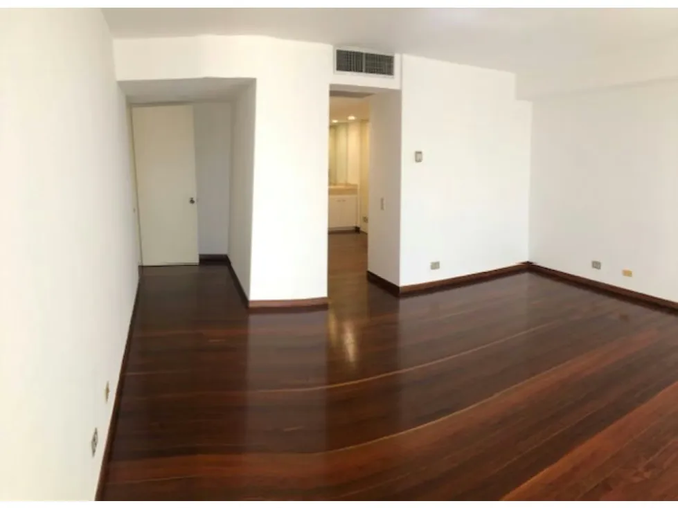 Se VND/ALQ Apto.-275m²-4H+4B-4P+1M+Vig.-Pozo-Seg.-Country Club - 34