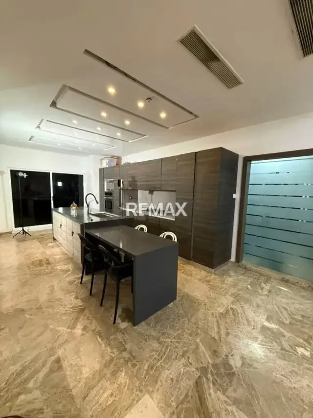 TOWNHOUSE EN VILLA COSTA MARSELLA