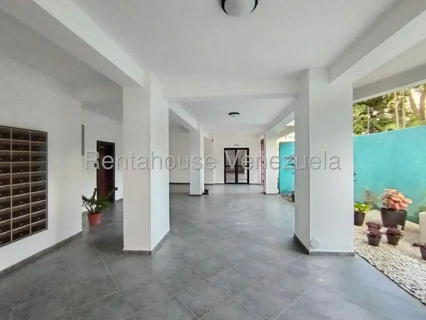 Apartamento (1 Nivel) en Venta en La Trigaleña, Carabobo - 32