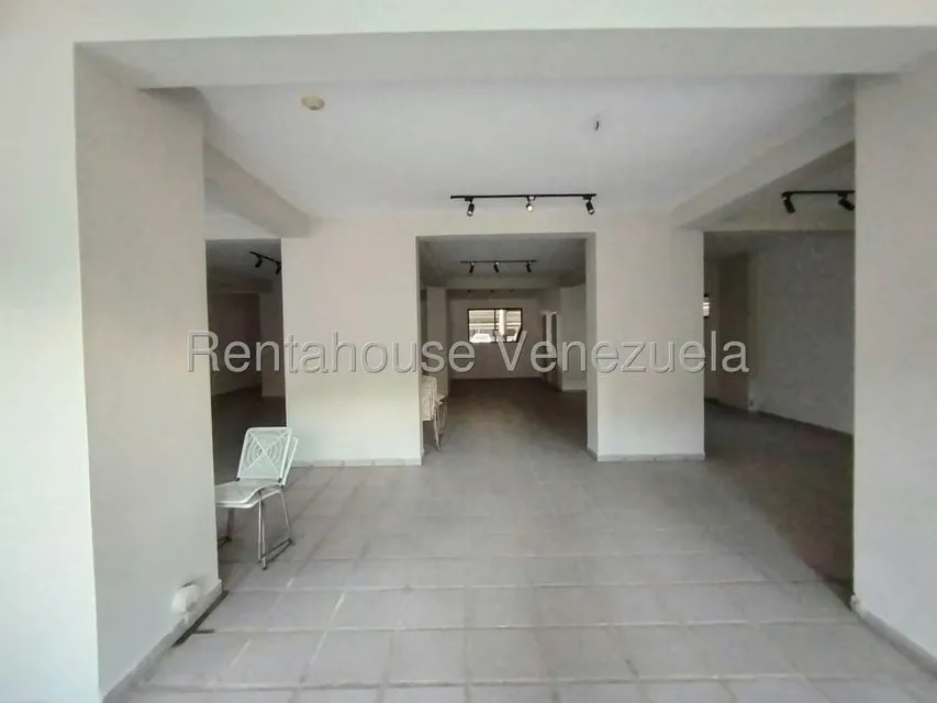 Apartamento (1 Nivel) en Venta en La Trigaleña, Carabobo - 33