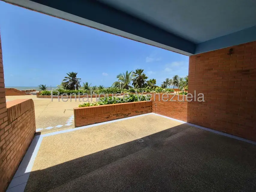Apartamento (1 Nivel) en Venta en Tucacas, Falcon - 3