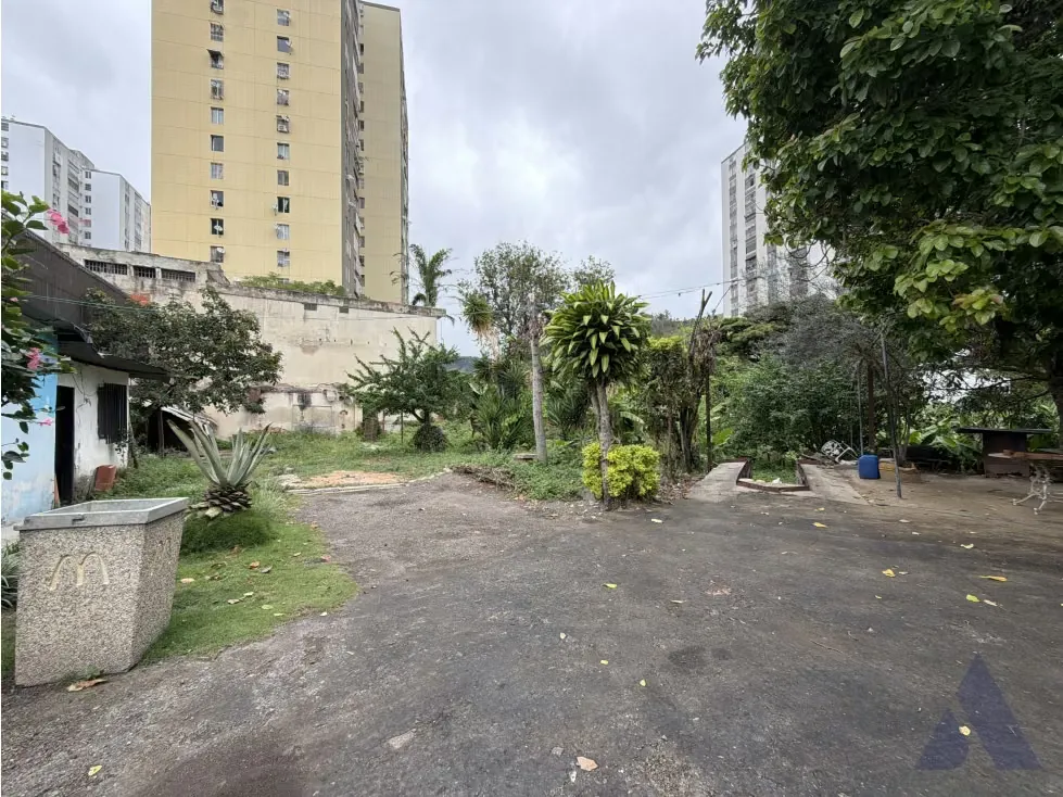 Vendo terreno plano 2840m2 Pueblo de Baruta 3750