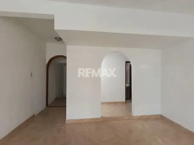 SE ALQUILA LOCAL COMERCIAL EN LA AV ESPAÑA - 4