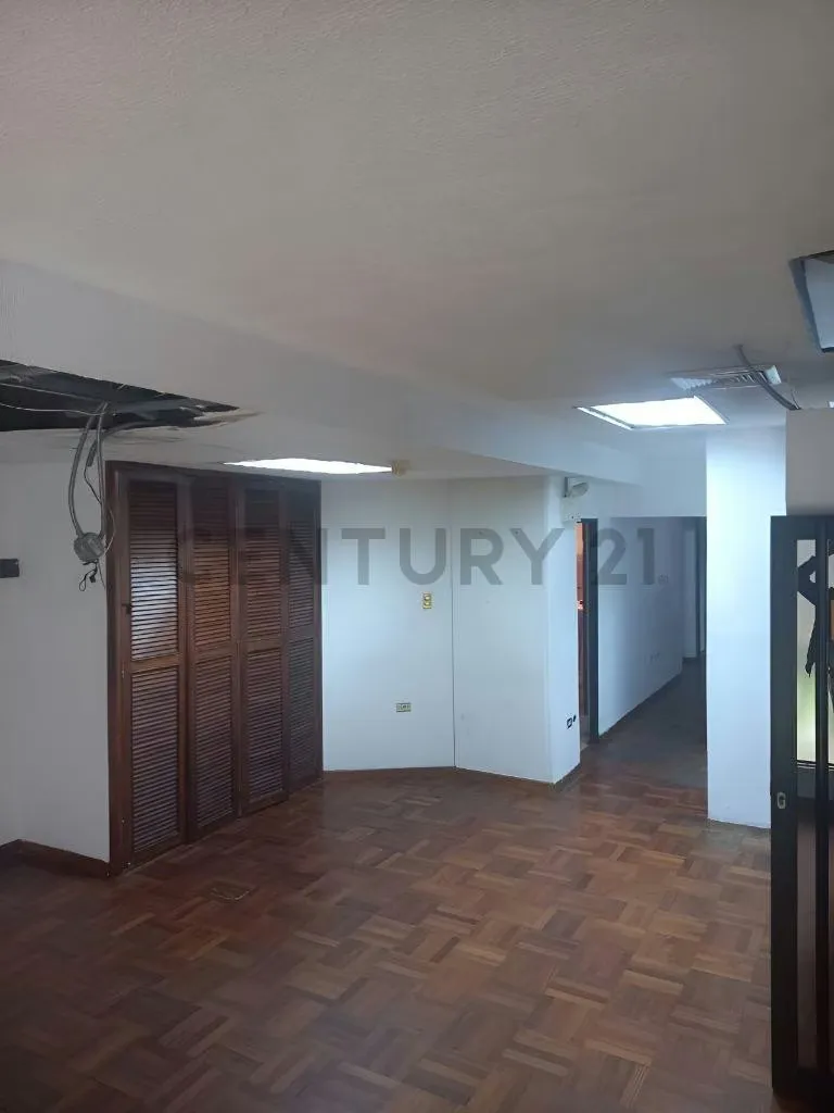 Local para Oficina en Venta - 4