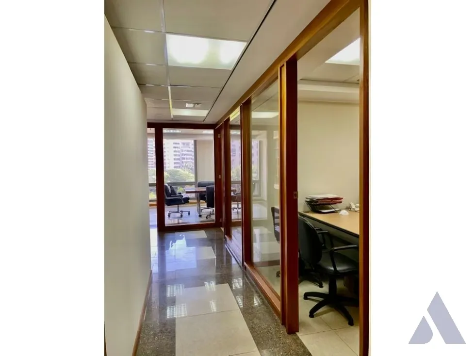 Vendo oficina 148m2 Torre Provincial Chacao 6537 - 13