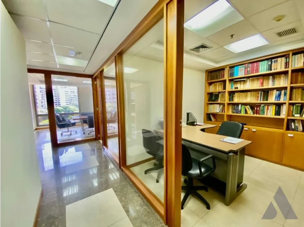 Vendo oficina 148m2 Torre Provincial Chacao 6537 - 9