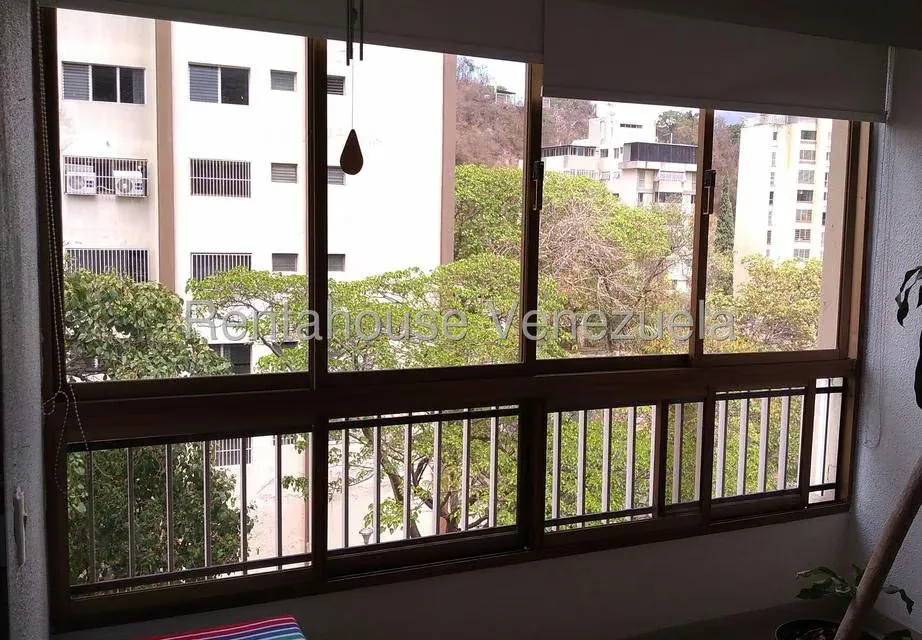 Apartamento (1 Nivel) en Alquiler en La Urbina, Distrito Metropolitano - 14