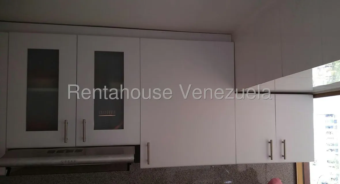 Apartamento (1 Nivel) en Alquiler en La Urbina, Distrito Metropolitano - 18