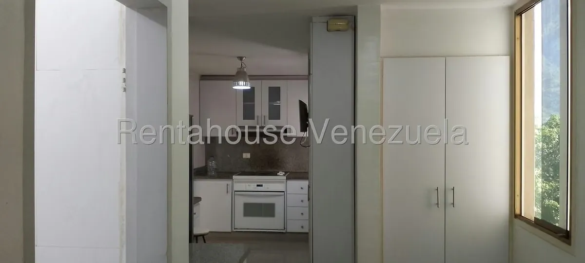 Apartamento (1 Nivel) en Alquiler en La Urbina, Distrito Metropolitano - 22