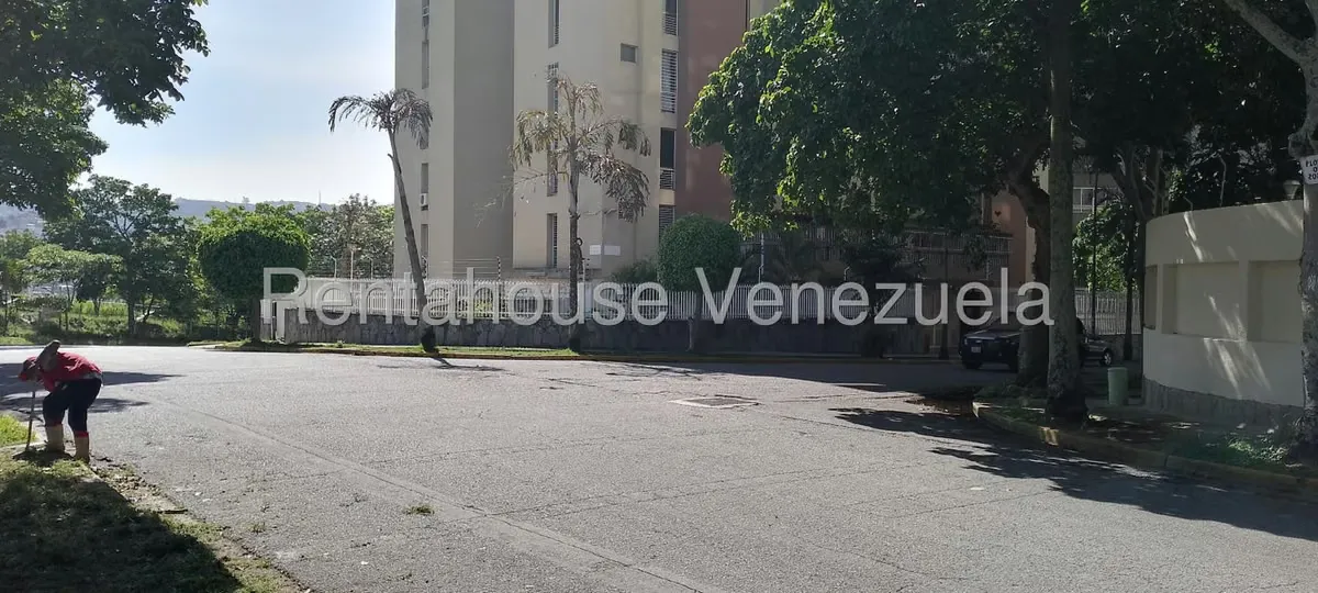 Apartamento (1 Nivel) en Alquiler en La Urbina, Distrito Metropolitano - 4