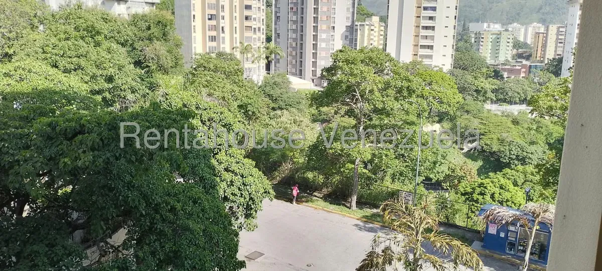 Apartamento (1 Nivel) en Alquiler en La Urbina, Distrito Metropolitano - 49