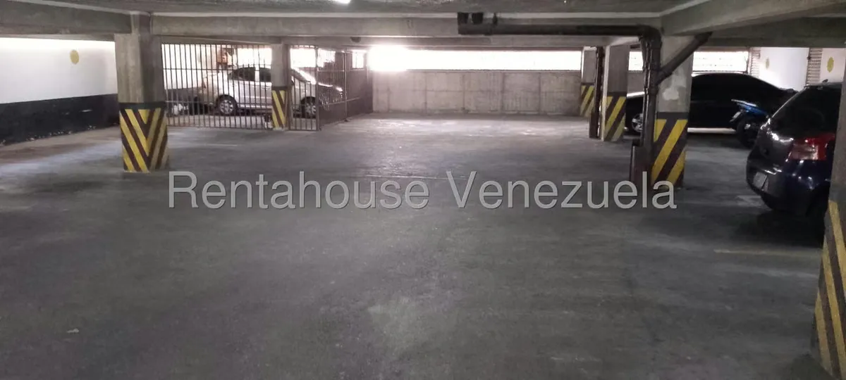 Apartamento (1 Nivel) en Alquiler en La Urbina, Distrito Metropolitano - 58