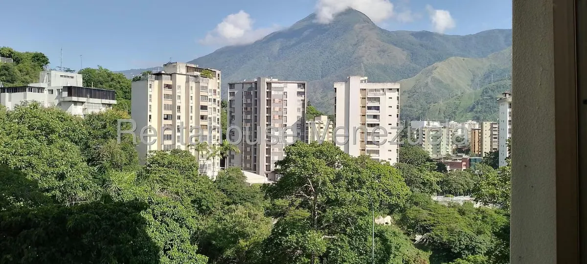 Apartamento (1 Nivel) en Alquiler en La Urbina, Distrito Metropolitano - 9