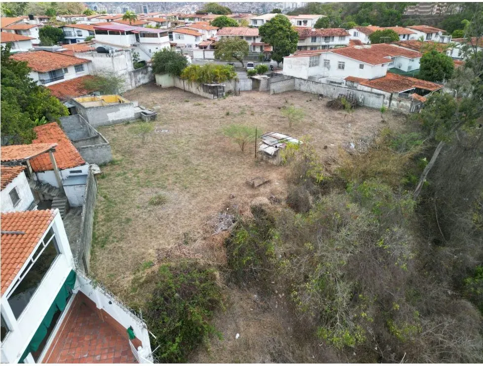 Vendo terreno plano 1306m2 Macaracuay 3791 - 8