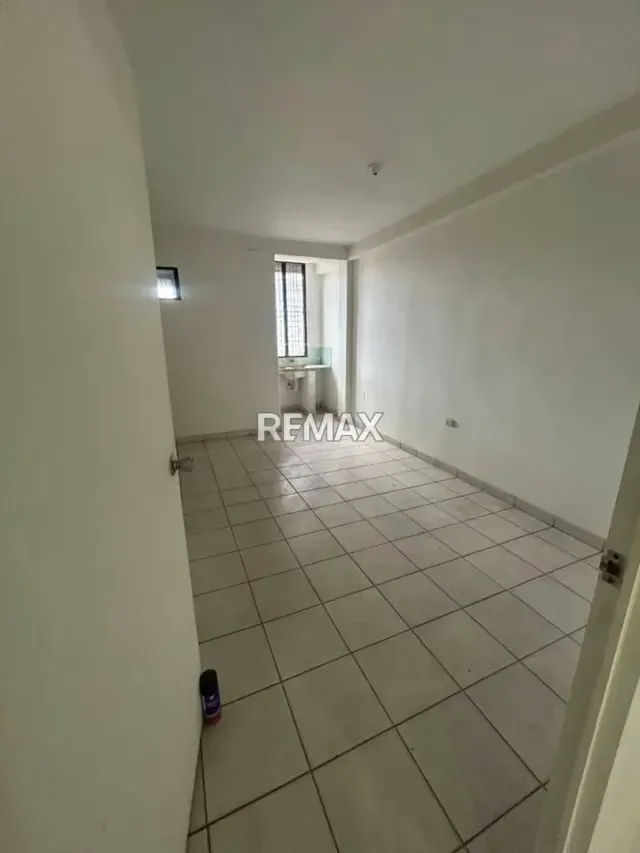 APARTAMENTO EN VENTA EN EL CENTRO SAN CRISTOBAL - 5