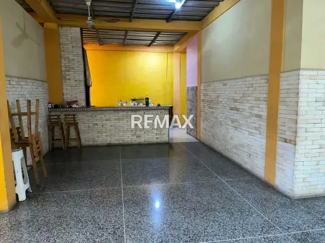 VENDO LOCAL COMERCIAL CON RESTAURANT EN QUIBOR - 9