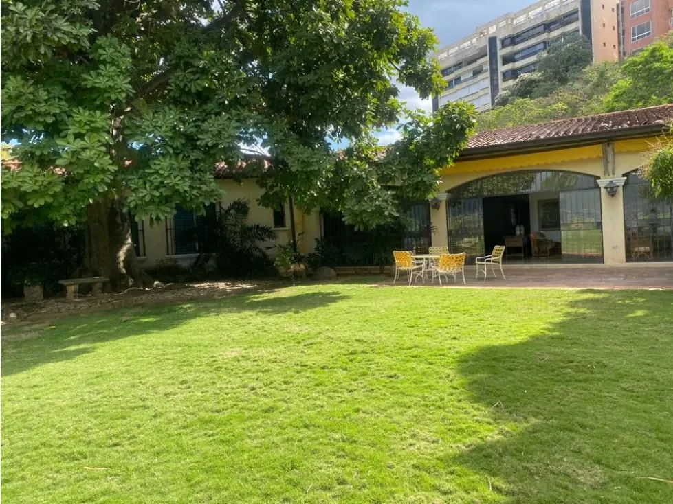 Venta/ Casa/Valle Arriba/9600 M2/ se puede dividir en 4 parcelas - 4
