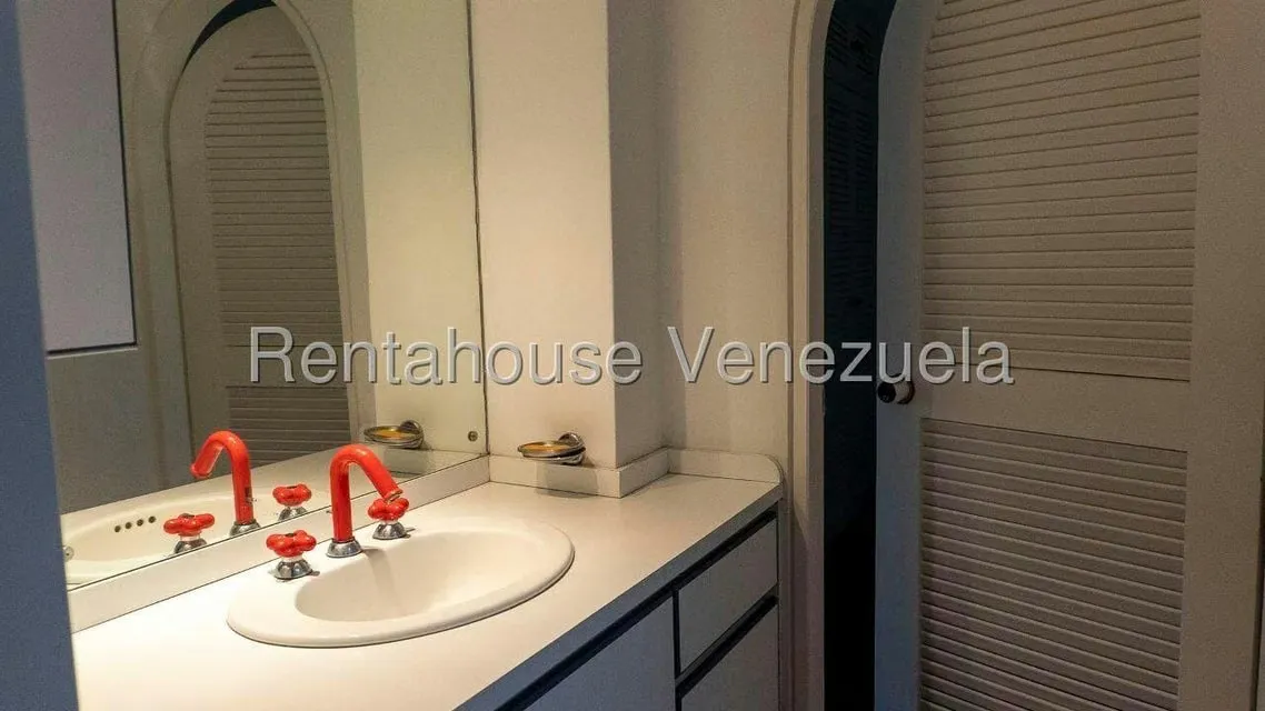 Casa (Multipes Niveles) en Venta en El Peñon, Distrito Metropolitano - 42