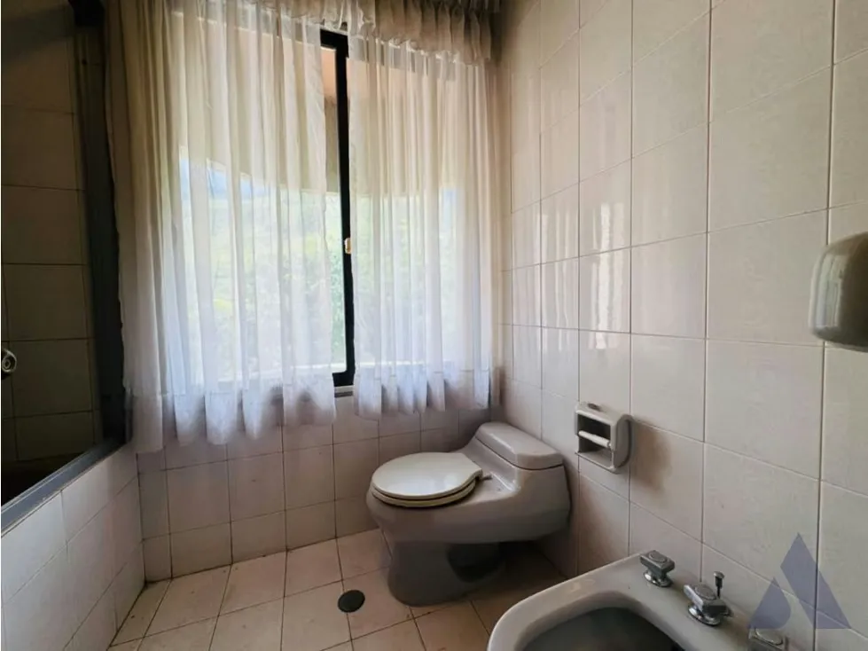 Se vende apartamento 264m2 4h/4b/3p Los Chorros 0078 - 11
