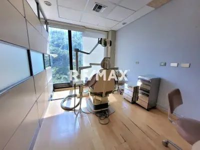 EN ALQUILER CONSULTORIO ODONTOLOGICO - 5