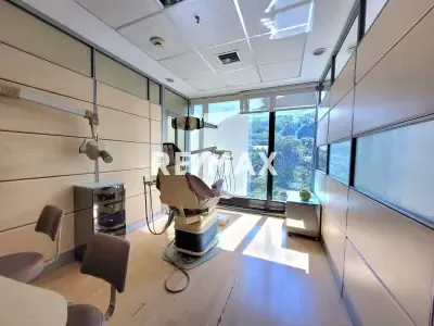 EN ALQUILER CONSULTORIO ODONTOLOGICO - 6