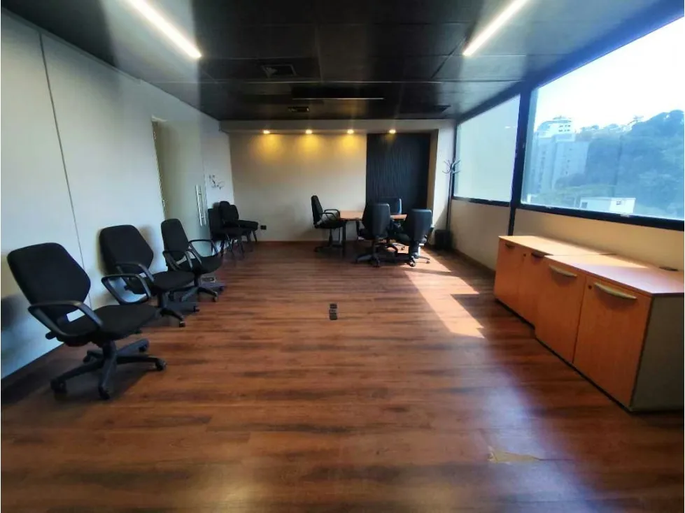 Vendo/alquilo oficina 90m2 Colinas de Bello Monte 4960 - 9
