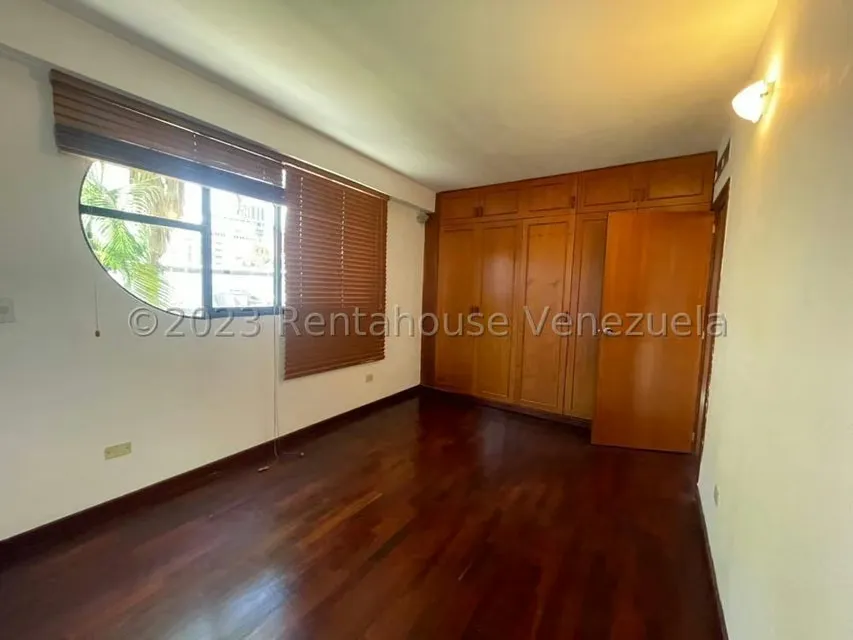 Apartamento (1 Nivel) en Alquiler en Altamira, Distrito Metropolitano - 19